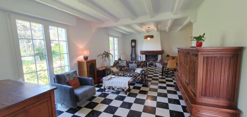 Maison Au Calme Avec Jardin Pres Du Chateau, Foret Et Plage Condette Bagian luar foto